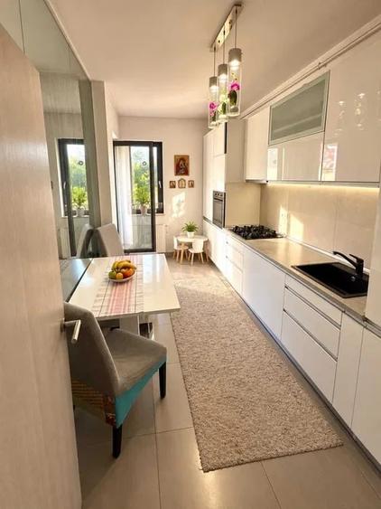 Apartament cu 2 camere decomandat, mobilat în Grozăvești