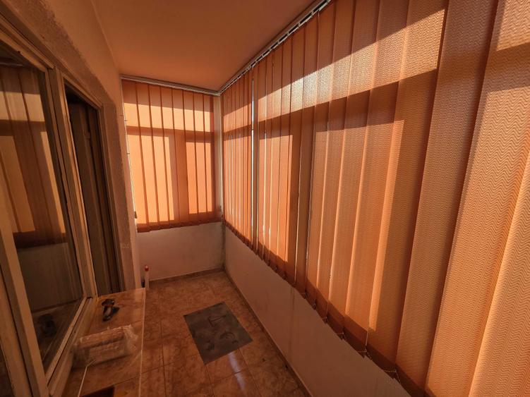 Apartament cu 2 camere decomandat în Popa Șapcă