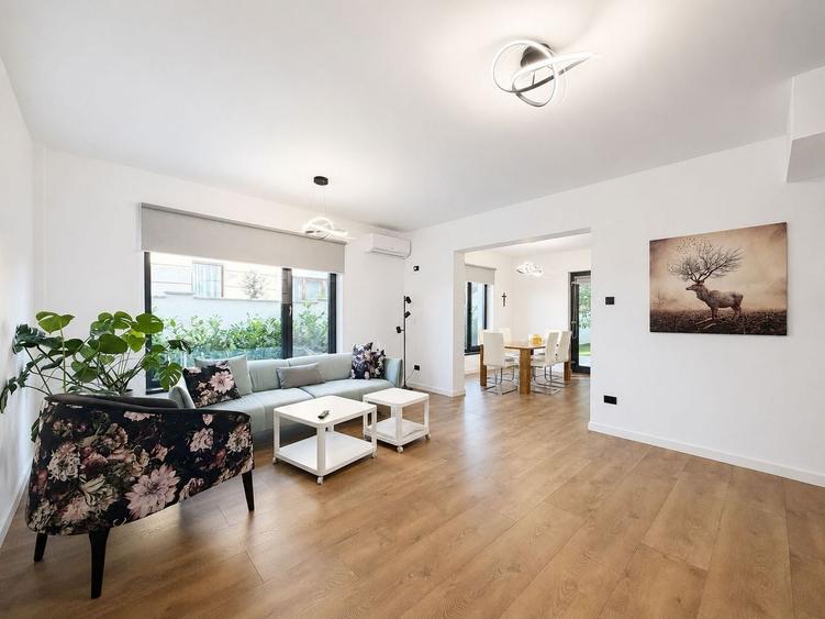 Duplex cu 4 camere cu Canalizare în Dumbrăvița