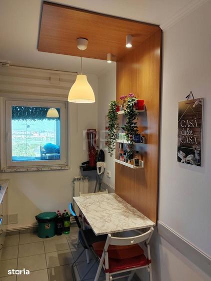 Apartament cu 2 camere semidecomandat în Colentina