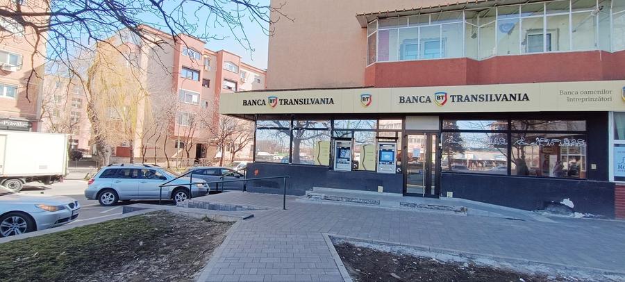 Spațiu comercial, de 85 mp, în Hărmanului