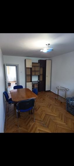 Apartament cu 2 camere decomandat în Horea