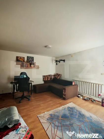 Casă cu 3 camere cu Teren 20 Mp în Turda