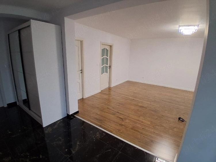 Casă cu Teren 640 Mp în Central
