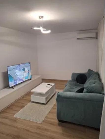 Apartament cu 2 camere semidecomandat, mobilat în Theodor Pallady