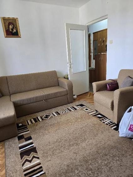 Apartament cu 2 camere decomandat în Bucovina