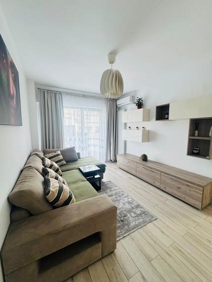 Apartament cu 2 camere decomandat în Politehnica