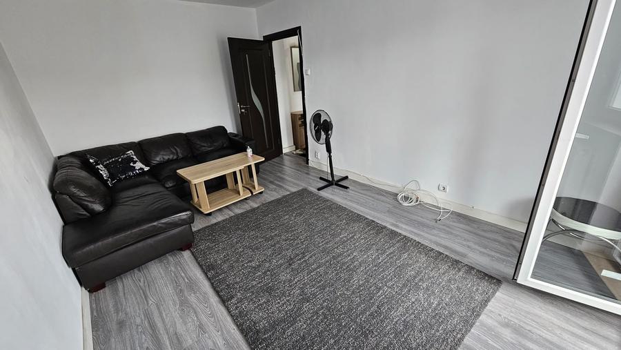 Apartament 2 camere Florilor,decomandat,mobilat-utilat,350 Euro - 1