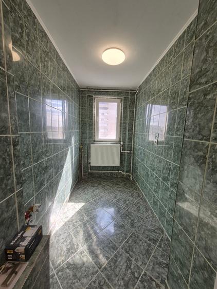Apartament cu 2 camere semidecomandat în Costin Georgian