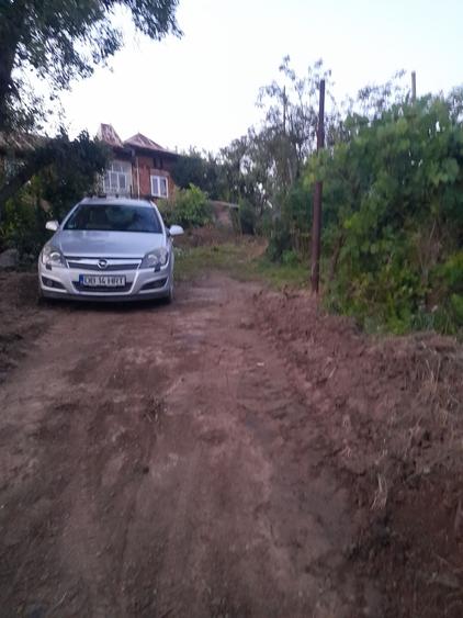 Casă cu 3 camere în Crivățu