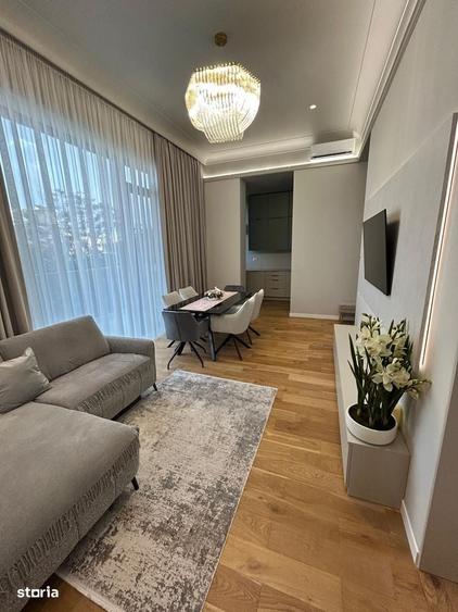Apartament cu 4 camere în Ciupercenii Noi