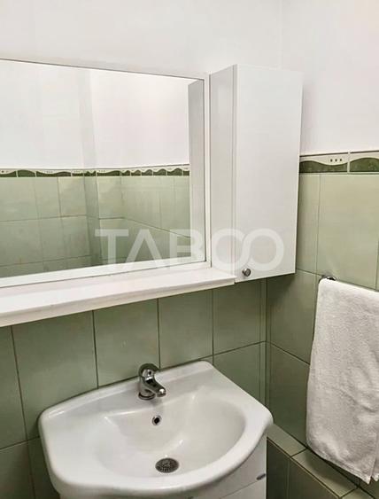Apartament cu 3 camere decomandat, mobilat în Zorilor