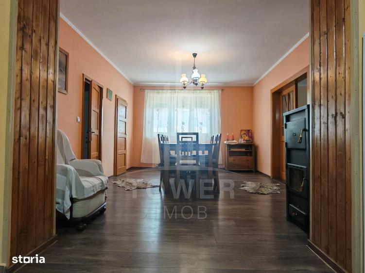 Casă cu 4 camere în Calbor