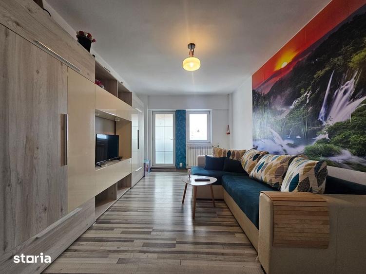 Apartament 2 camere de inchiriat Poarta 6 bloc turn / Constanta - 8
