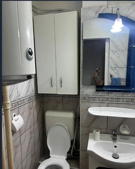 Apartament cu 2 camere decomandat, mobilat în Sălăjan