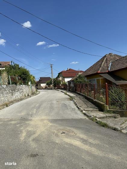Casă cu 2 camere decomandat în Târnăveni