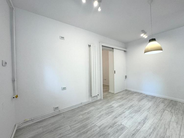 Apartament cu 2 camere în P-ța Alba Iulia