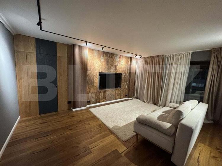 Apartament cu 2 camere, 69mp, zona Centrala-Pub Doispe - 1