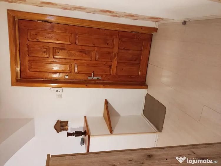 Apartament cu 2 camere semidecomandat în Mărăști