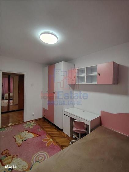 Apartament cu 2 camere decomandat în Alexandru cel Bun