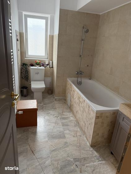 Apartament cu 2 camere în Tractorul