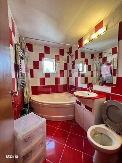 Apartament cu 3 camere în 1 Mai