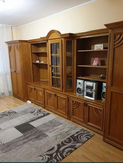 Apartament cu 2 camere decomandat în 1 Mai