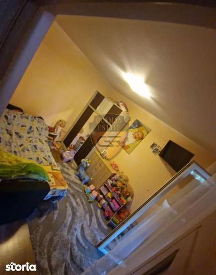 Apartament cu 3 camere, mobilat în Tomis Nord