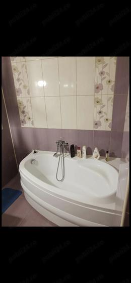 Apartament cu 2 camere decomandat în Florești