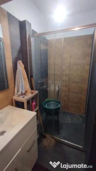 Garsonieră decomandată în Bucium