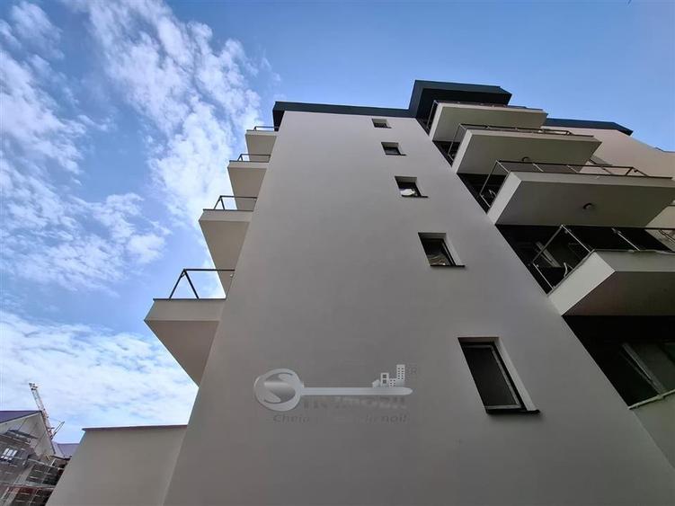 Apartament cu 3 camere decomandat în Galata