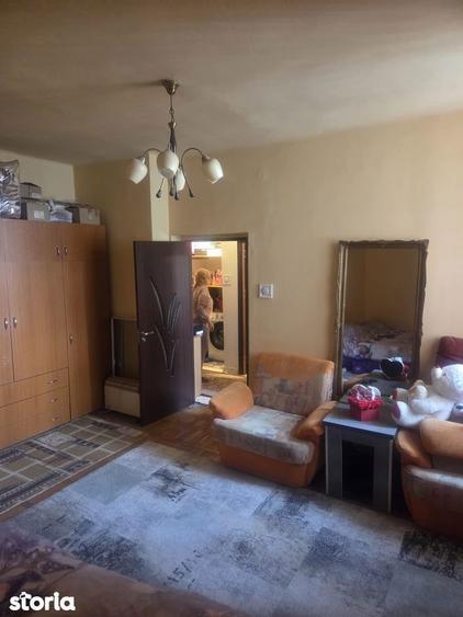 Garsonieră decomandată în Siloz