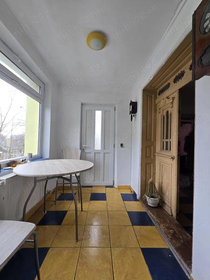 Casă cu 2 camere cu Teren 1265 Mp în Cartojani