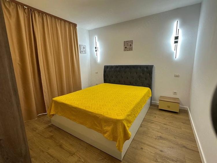 Apartament cu 2 camere decomandat, mobilat în Central