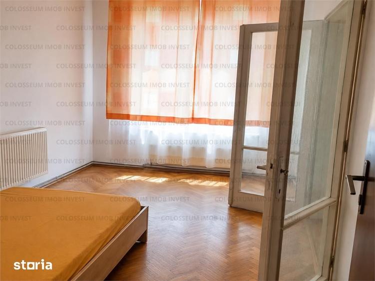 Apartament cu 2 camere decomandat în Tractorul
