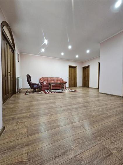Teren Construcții intravilan de 33161 mp, în Central