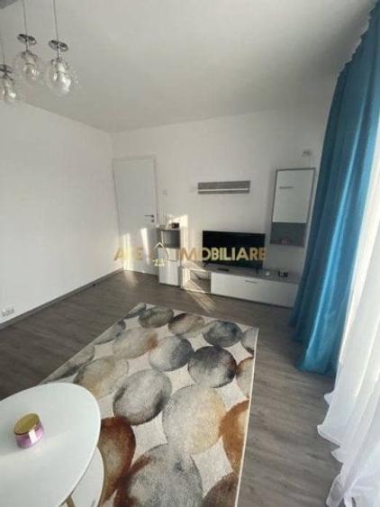 Apartament cu 2 camere decomandat, mobilat în Sălaj