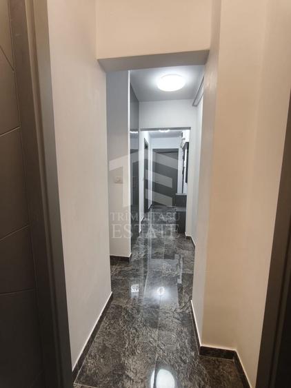 Apartament cu 3 camere decomandat, mobilat în Central