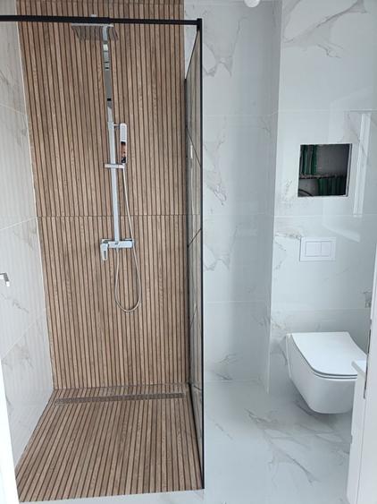 Duplex cu 4 camere cu Canalizare în Cetate