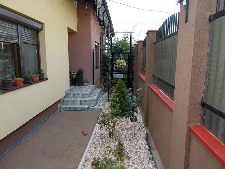 Casă cu 3 camere cu Teren 250 Mp în Săcălaz