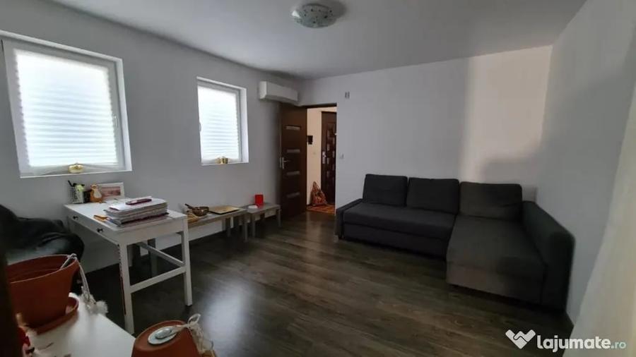 Apartament cu 2 camere semidecomandat, mobilat în Eminescu