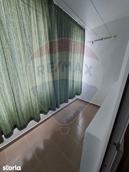 Apartament cu 3 camere semidecomandat în Sălăjan