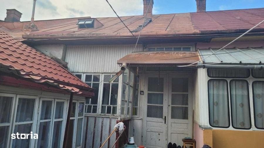 Casă cu 3 camere cu Teren 120 Mp în Central