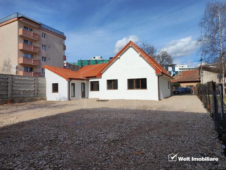Casă individuală cu 3 camere cu Canalizare în Mărăști