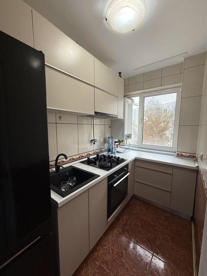 Apartament cu 3 camere semidecomandat în Exercițiu