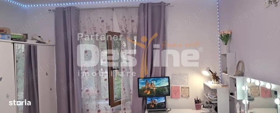 Casă cu 4 camere în Dâmbovița