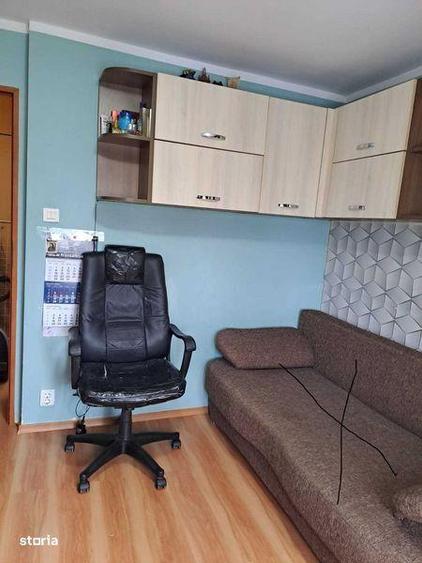 Apartament cu 2 camere decomandat în Micro 16