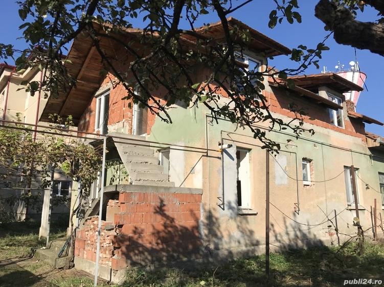 Casă cu 3 camere în Ineu