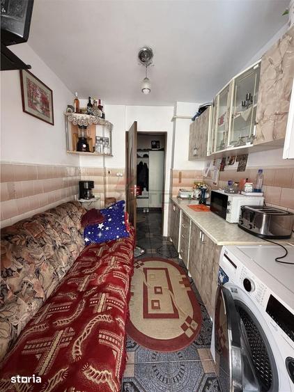 Apartament cu 2 camere decomandat în Nicolina