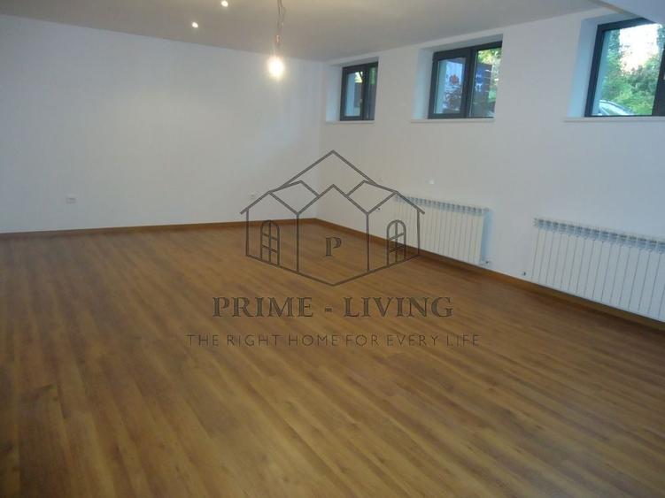 Apartament cu 3 camere, mobilat în Primăverii